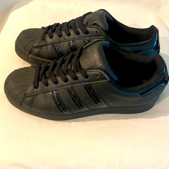 ADIDAS Superstar Shell Toe All Black Men Sneakers with Patent stripes - Picture 5 of 5
